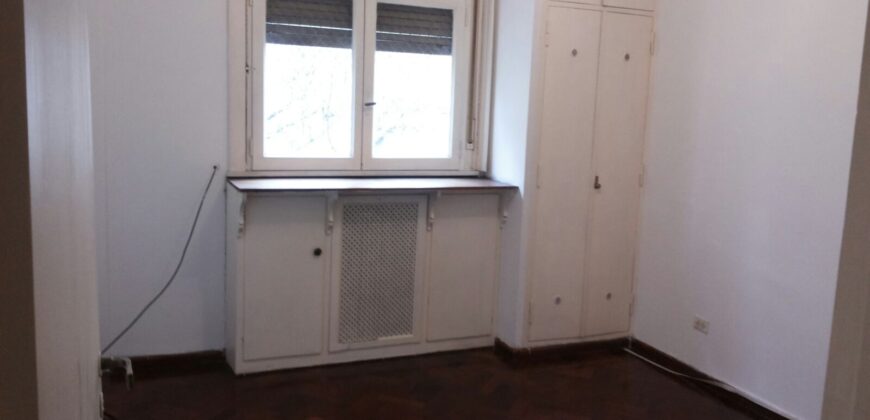 Independencia al 1800 CONGRESO semipiso 4 amb con balcon al frente