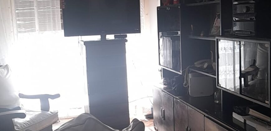 VENTA BOLIVIA al 2000 PISO 3 AL FRENTE